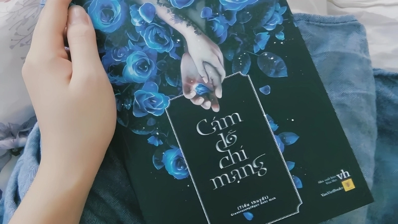 Cám Dỗ Chí Mạng không chỉ là câu chuyện tình yêu mãnh liệt 