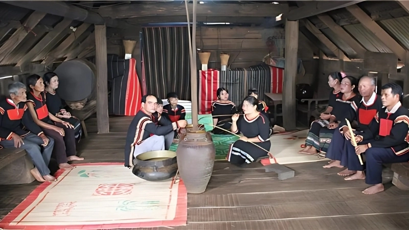 Tìm hiểu tóm tắt truyện Hơmon (sử thi Ba Na) chi tiết nhất