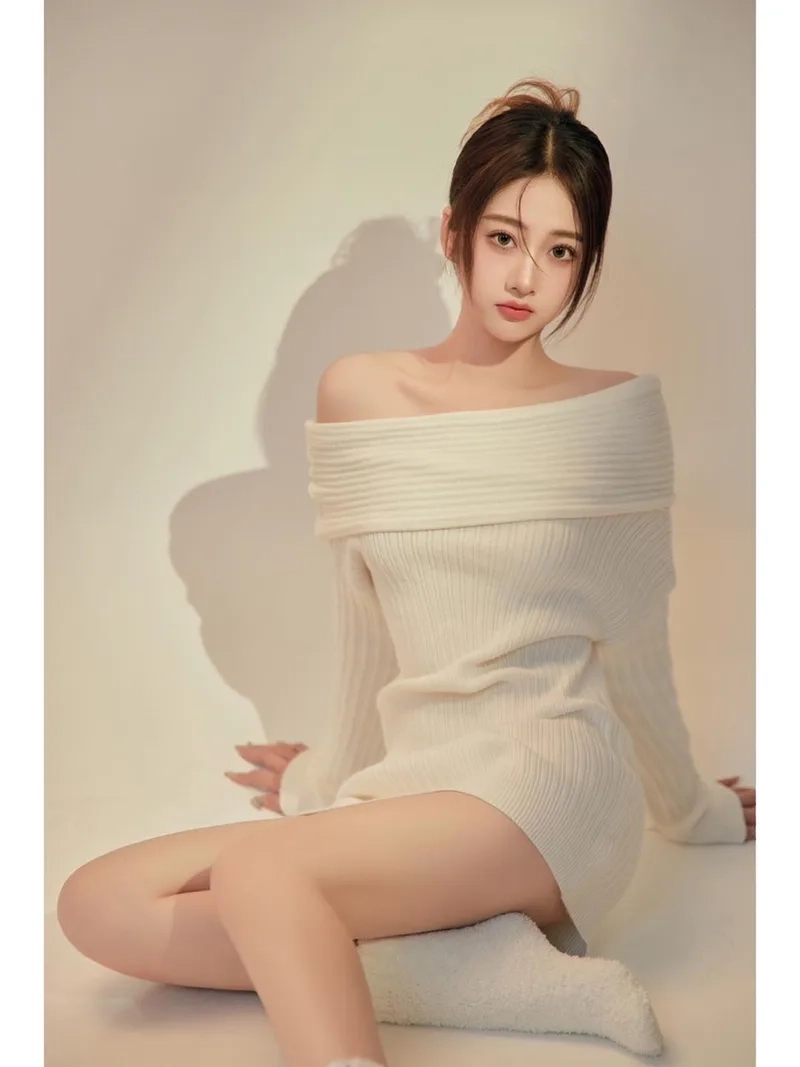 Tải ngay Hình nền phô mai que con gái HD siêu nét