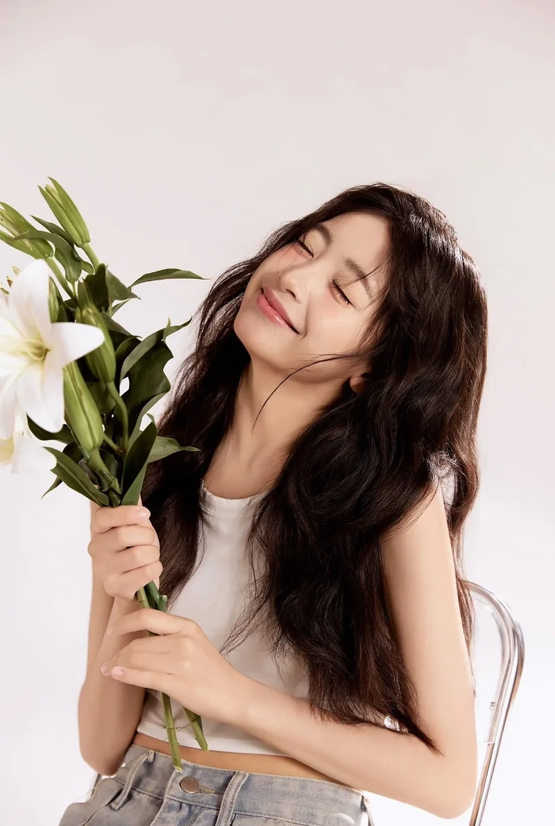 Cập nhật ảnh avatar đẹp cho con gái người thật cực tự nhiên và tinh tế