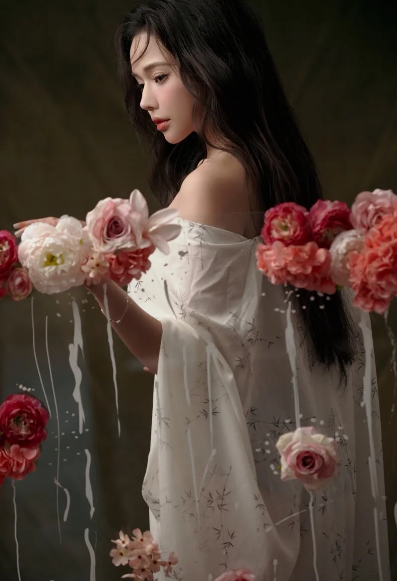 Mê mẩn ánh nhìn đầu tiên với gái xinh k9