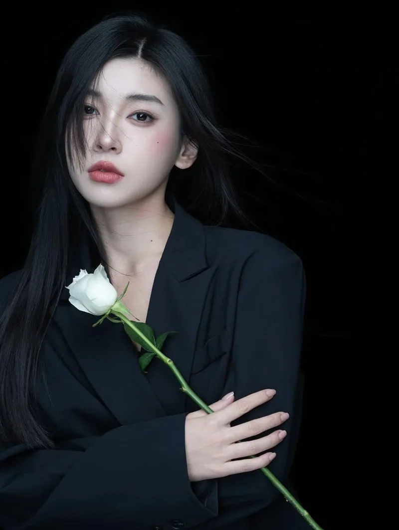 Nét đẹp cuốn hút khó rời mắt từ ảnh avatar gái xinh